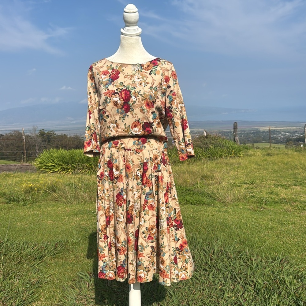 Retro Victorian Rose Print knee length Dress Xl